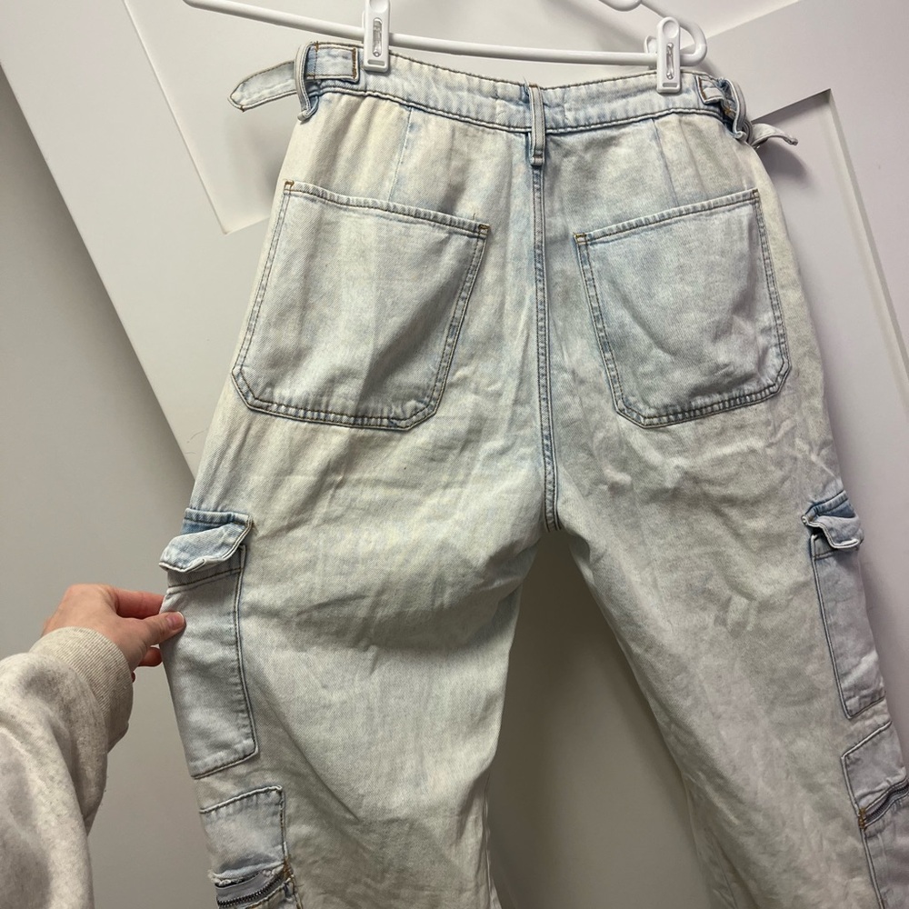 WeWoreWhat light wash Wide Leg cargo Jeans - Picture 7 of 11